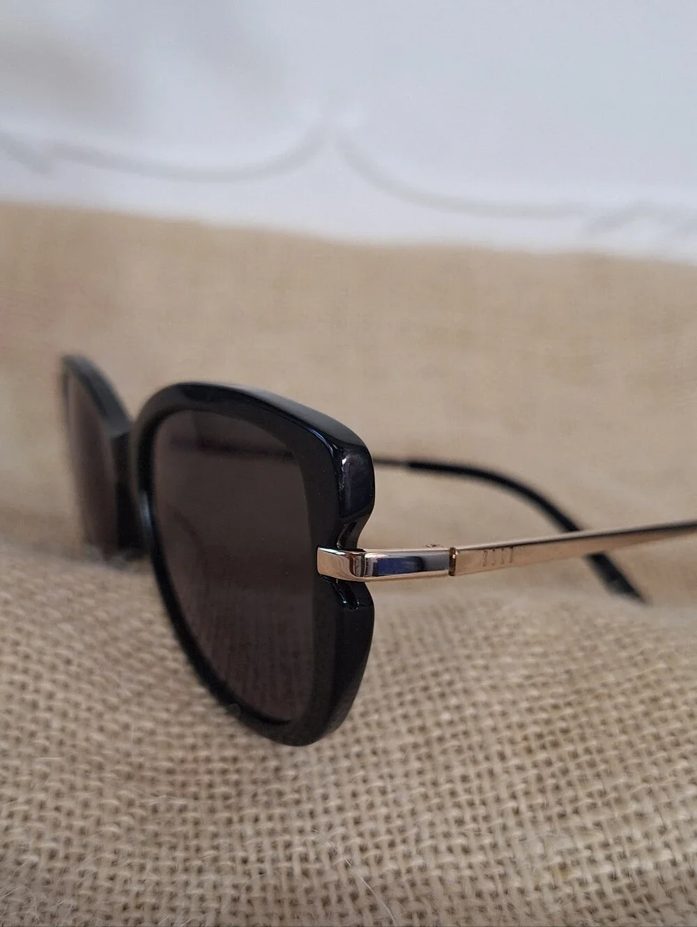 Elle Oversized Sunglasses